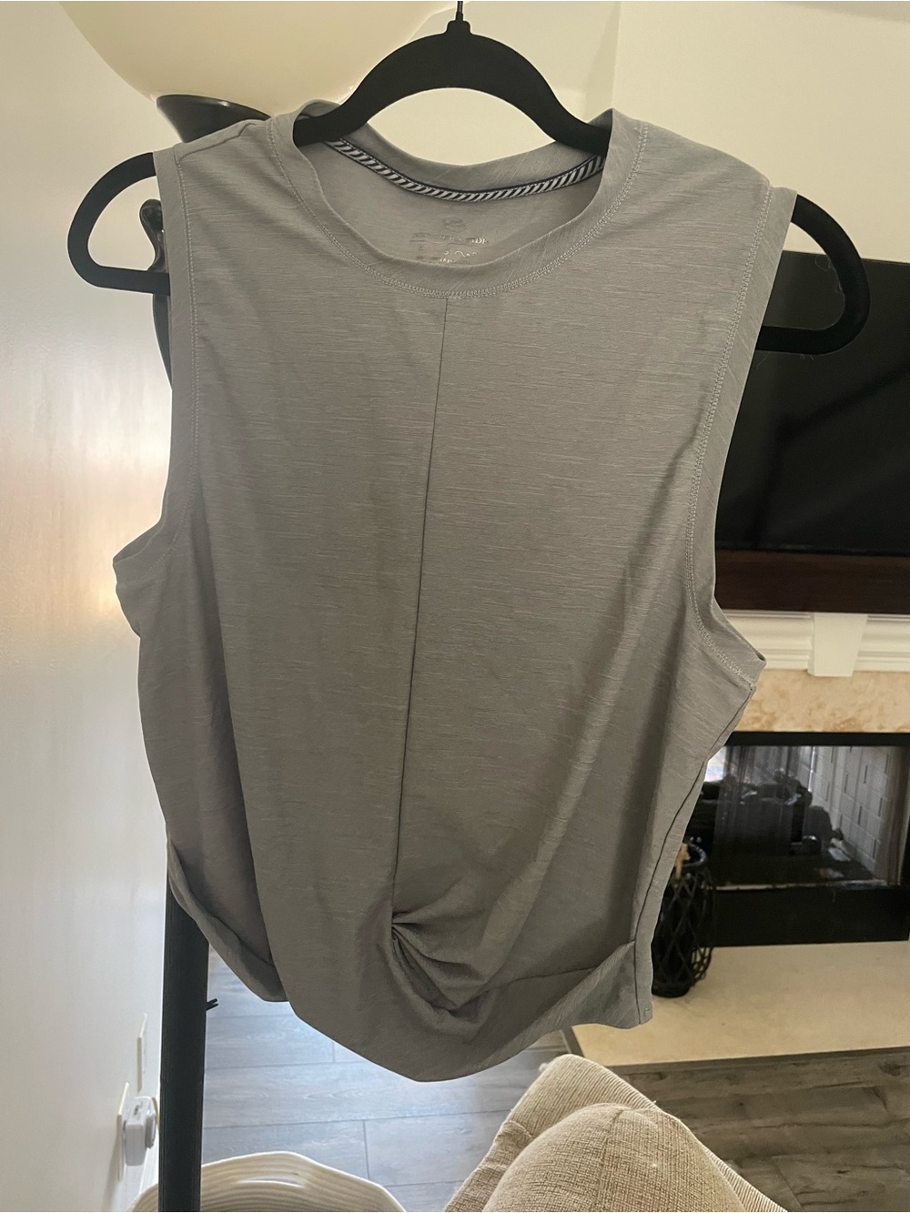 Southern Tide Sleeveless Twist-Front Tank Top - Gray